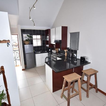 Cyprus Manor 12 Apartment Mossel Bay Exterior photo